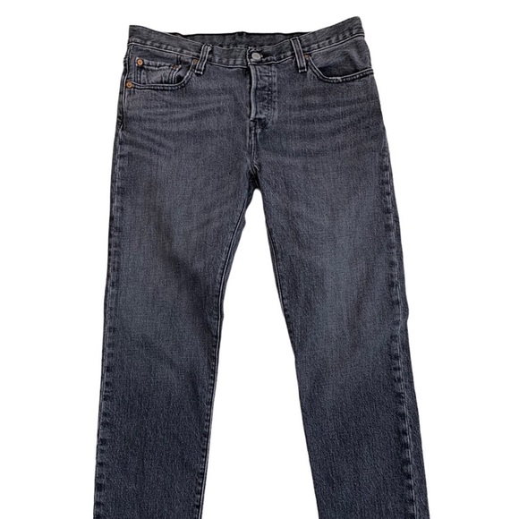 Levi’s 501 Jeans Black Denim Buttonfly straight leg 9.5” Rise Men’s Size 29”X34” - Picture 2 of 10